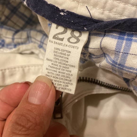 American Eagle khaki shorts No Flaws - Picture 4 of 4